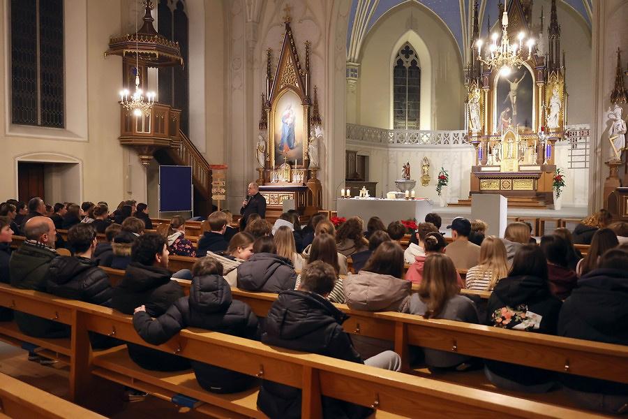  2026 01 16 Jugendgottesdienst Firmanden 01bb