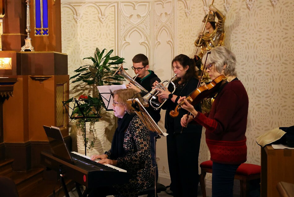  Buenzen2023 11 26 Taizegebet 4bb