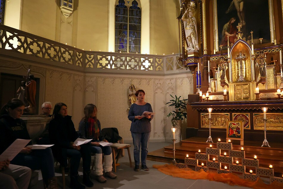  Buenzen2023 11 26 Taizegebet 6bb